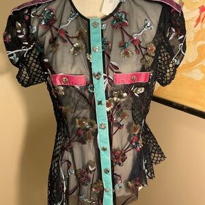 LACE AND VELVET

IN EARNEST TOP
BYRON LARS
ELEGANT AND UNIQUELY DESIGNED